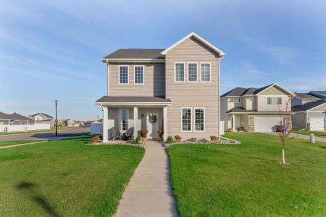 6552 Deer Creek Parkway S Fargo ND 58104