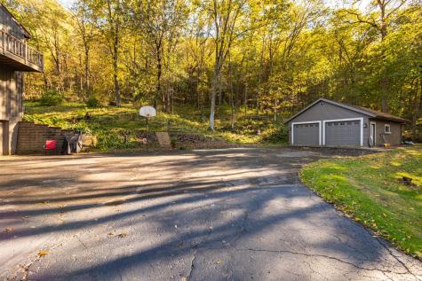 7030 Birchwood Drive La Crescent MN 55947