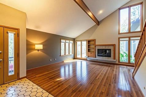 7030 Birchwood Drive La Crescent MN 55947