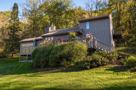 7030 Birchwood Drive La Crescent MN 55947