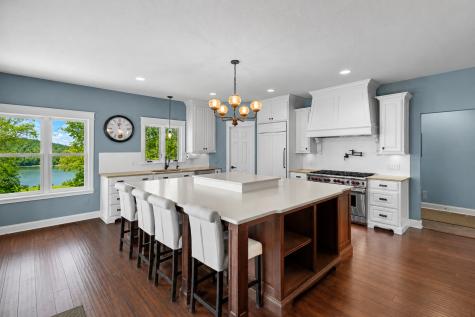 3396 Kings Point Road Excelsior MN 55331