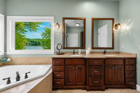 3396 Kings Point Road Excelsior MN 55331