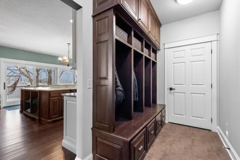 3396 Kings Point Road Excelsior MN 55331