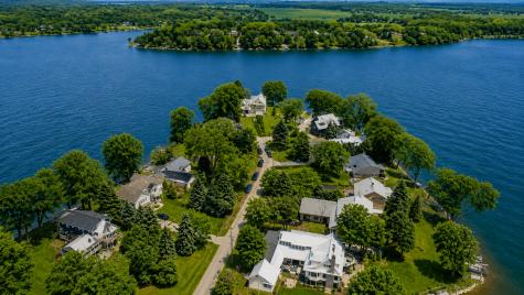 3396 Kings Point Road Excelsior MN 55331