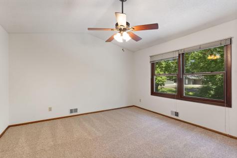 5855 Arthur Street NE Fridley MN 55432