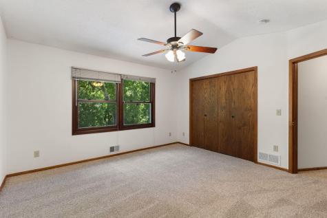 5855 Arthur Street NE Fridley MN 55432