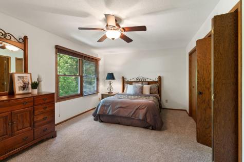 5855 Arthur Street NE Fridley MN 55432
