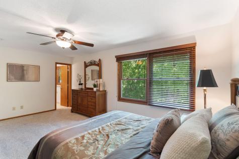 5855 Arthur Street NE Fridley MN 55432