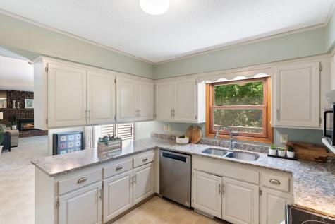 5855 Arthur Street NE Fridley MN 55432