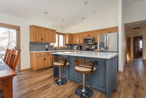 903 Geneva Drive Alexandria MN 56308