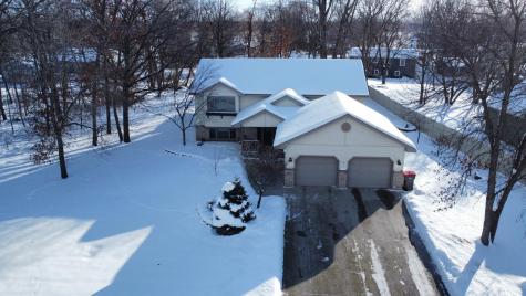 903 Geneva Drive Alexandria MN 56308