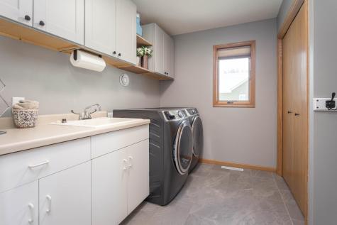 903 Geneva Drive Alexandria MN 56308