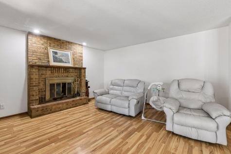 17088 Hamilton Drive Lakeville MN 55044