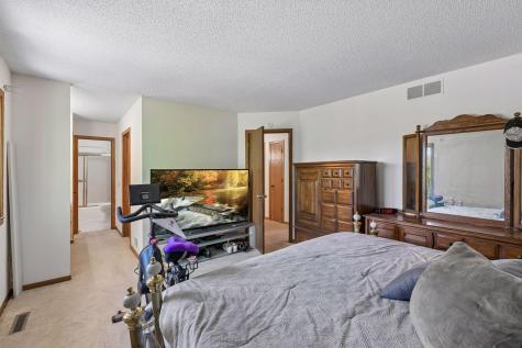 17088 Hamilton Drive Lakeville MN 55044