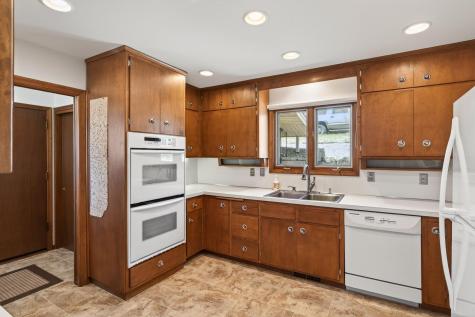 8018 Westwood Hills Drive Saint Louis Park MN 55426