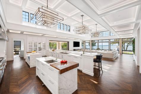 2770 Gale Road Wayzata MN 55391