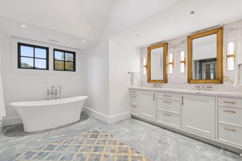 2770 Gale Road Wayzata MN 55391
