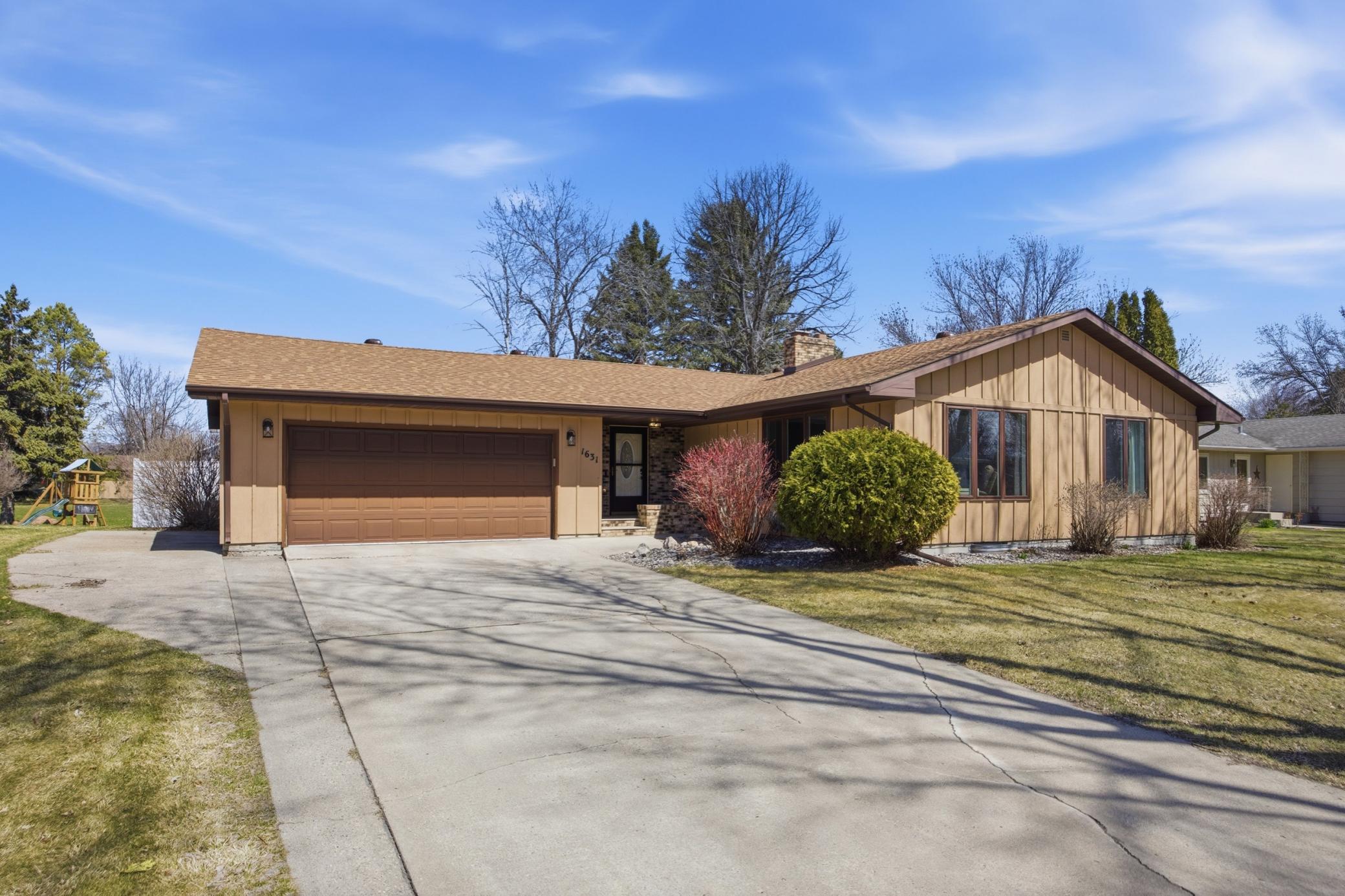 1631 American Way S Fargo ND 58103