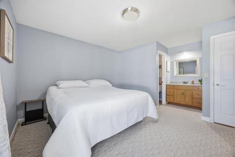 1631 American Way S Fargo ND 58103