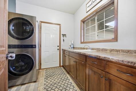 13276 Donnie Jay Lane Detroit Lakes MN 56501