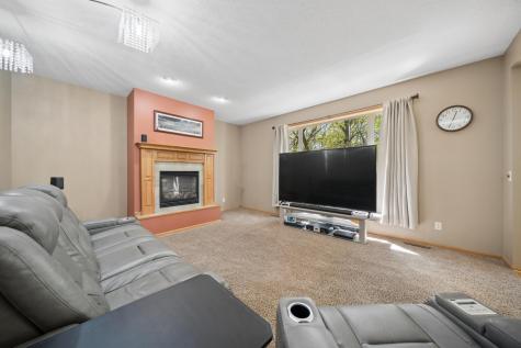 1017 Provence Lane Belle Plaine MN 56011