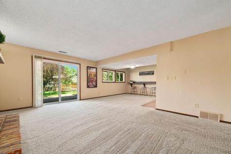 15769 Hayes Trail Apple Valley MN 55124