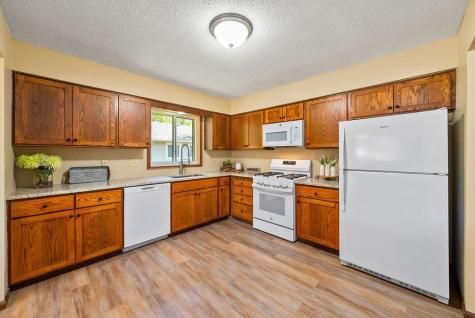 15769 Hayes Trail Apple Valley MN 55124