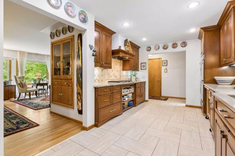 16300 Highwood Drive Minnetonka MN 55345
