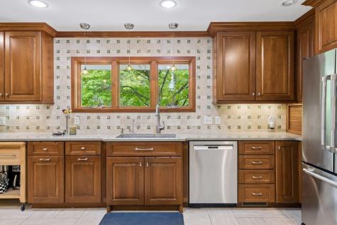 16300 Highwood Drive Minnetonka MN 55345