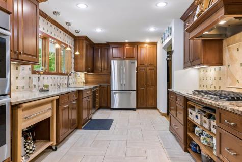 16300 Highwood Drive Minnetonka MN 55345
