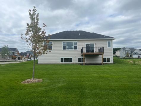 3872 Thrush Street Shakopee MN 55379