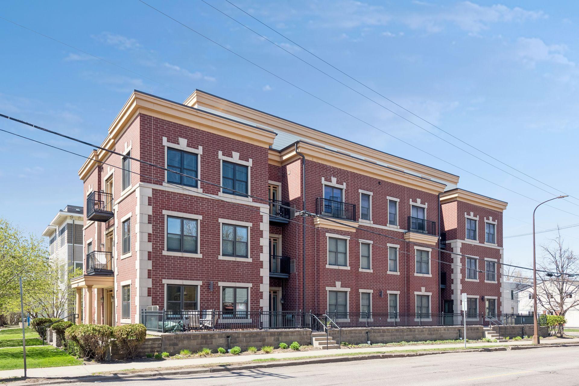 625 Dayton Avenue Saint Paul MN 55104
