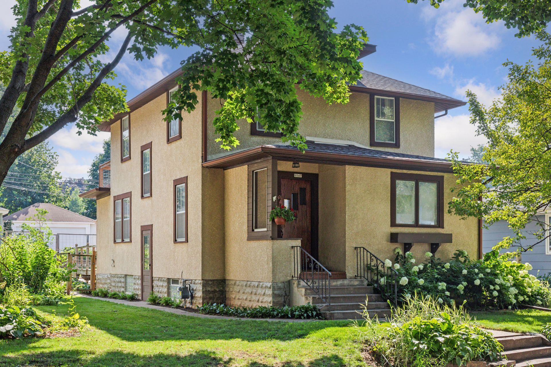 2547 Lincoln Street NE Minneapolis MN 55418