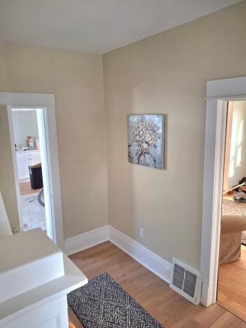 812 Mcknight Road N Maplewood MN 55119