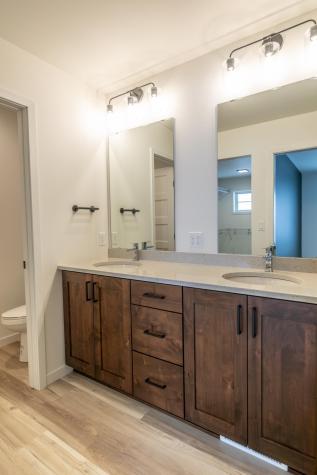 6867 Sun Valley Boulevard Horace ND 58047
