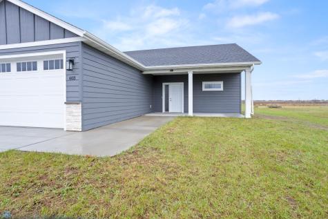 603 Blaine Street N Colfax ND 58018