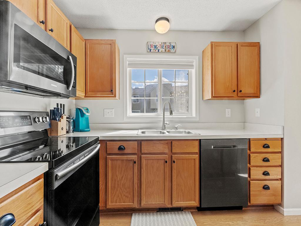 15027 Dunwood Trail Apple Valley MN 55124