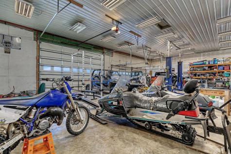 2818 337th Lane NW Cambridge MN 55008