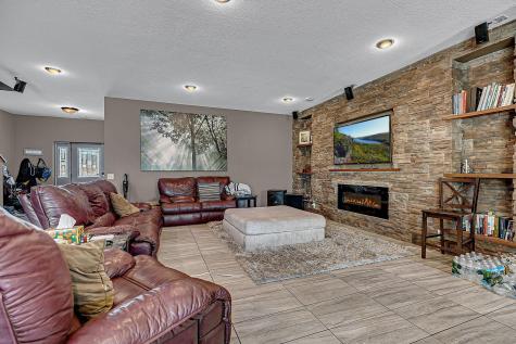 2818 337th Lane NW Cambridge MN 55008