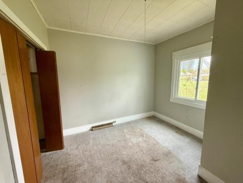 432 7th Avenue NE Valley City ND 58072