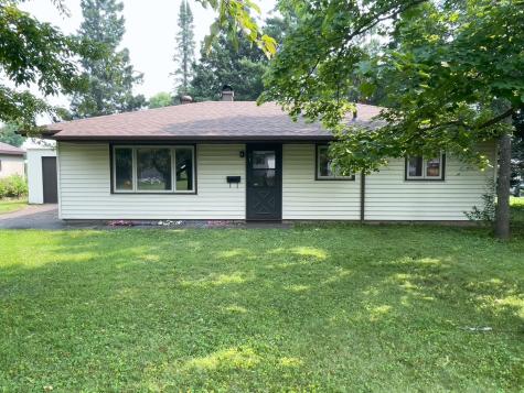 61 Edwards Drive Silver Bay MN 55614