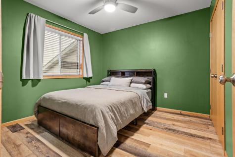 4809 43rd Street S Fargo ND 58104