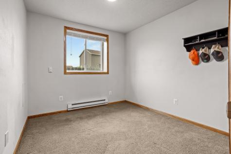 4809 43rd Street S Fargo ND 58104