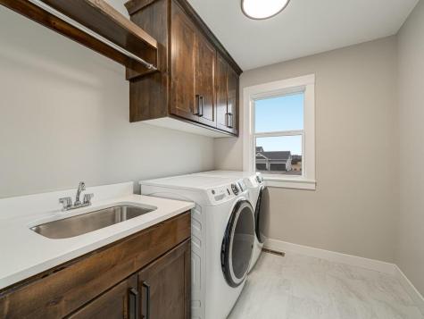 20648 Tamarack Street NW Cedar MN 55011