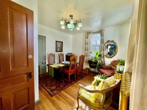 1464 Minnehaha Ave W Saint Paul MN 55104