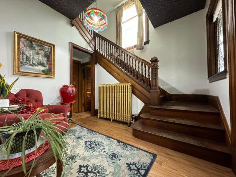 1464 Minnehaha Ave W Saint Paul MN 55104