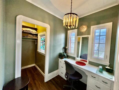 1464 Minnehaha Ave W Saint Paul MN 55104