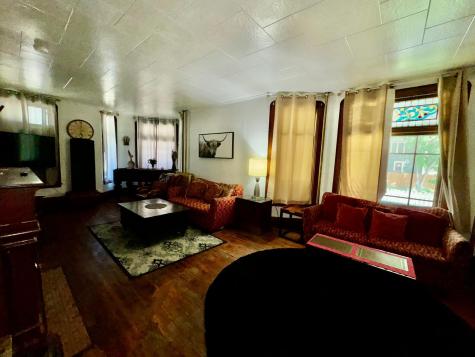 1464 Minnehaha Ave W Saint Paul MN 55104
