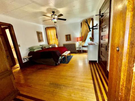 1464 Minnehaha Ave W Saint Paul MN 55104