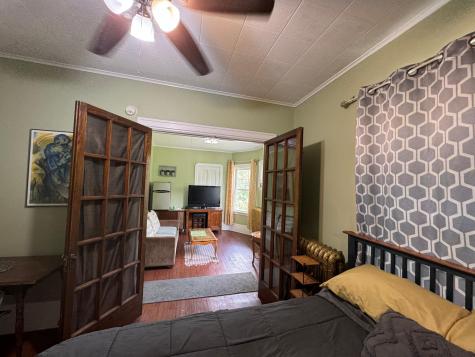 1464 Minnehaha Ave W Saint Paul MN 55104